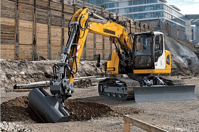 Liebherr-R920-Compact